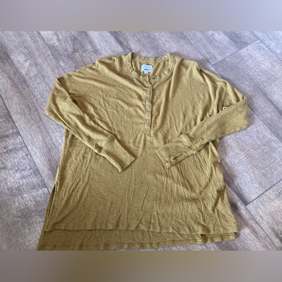 Aerie offline women’s XS 1/2 snap long sleeve tee - Picture 1 of 7